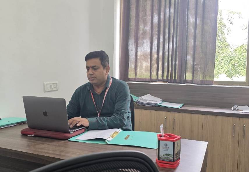 Dr. Pappu Kumar